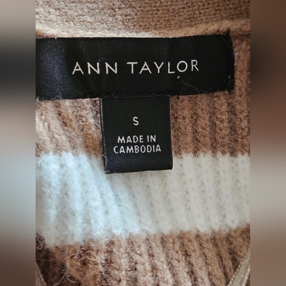 Ann Taylor Brown/White Striped Long Cardigan-Size Small - Picture 2 of 6